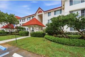 108 Half Moon Circle, Hypoluxo, FL 33462 - MLS#B26004599