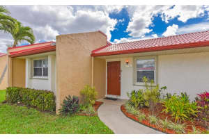 342 Lake Evelyn Drive, West Palm Beach, FL 33411 - MLS#B26004628