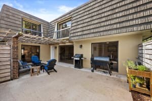 522 5th Terrace, Palm Beach Gardens, FL 33418 - MLS#B26004630