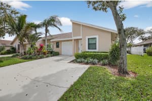 8216 Sweetbriar Way, Boca Raton, FL 33496 - MLS#B26004649