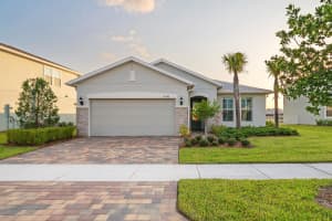 10346 Captiva Drive, Port Saint Lucie, FL 34987 - MLS#B26004663