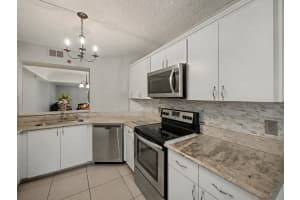 9220 14th Street, Boca Raton, FL 33428 - MLS#B26004715