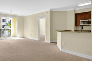 1690 Renaissance Commons Boulevard, Boynton Beach, FL 33426 - MLS#B26004727