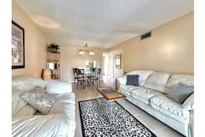 2515 2nd Court, Boynton Beach, FL 33435 - MLS#B26004745