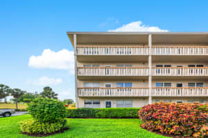 2016 Ventnor Crescent, Deerfield Beach, FL 33442 - MLS#B26004787