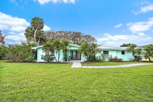 6205 Indian River Drive, Fort Pierce, FL 34982 - MLS#B26004819
