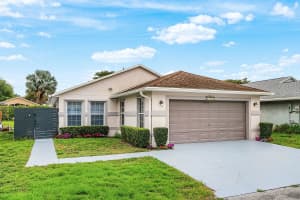 5713 Boynton Bay Circle, Boynton Beach, FL 33437 - MLS#B26004900