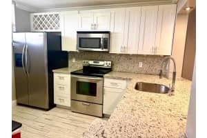 111 Lake Emerald Drive, Oakland Park, FL 33309 - MLS#B26004911