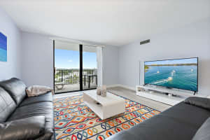 1200 Marine Way, North Palm Beach, FL 33408 - MLS#B26004922