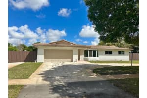 720 67th Avenue, Plantation, FL 33317 - MLS#B26004924
