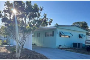 5440 Pineland Avenue, Port Orange, FL 32127 - MLS#B26004936