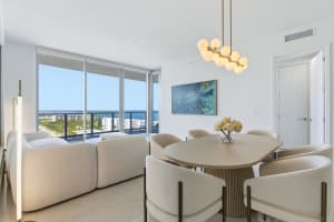 220 Lake Shore Drive, Lake Park, FL 33403 - MLS#B26004960