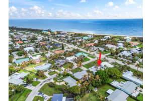 1919 Mimosa Avenue, Fort Pierce, FL 34949 - MLS#B26004964