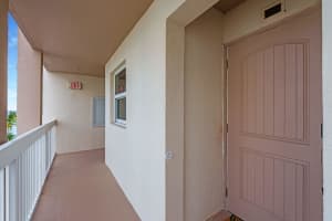 1069 Hillsboro Mile Hillsboro Mile 503, Hillsboro Beach, FL 33062, Hillsboro Beach, FL 33062 - MLS#B26004966