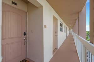 1069 Hillsboro Mile Hillsboro Mile 503, Hillsboro Beach, FL 33062, Hillsboro Beach, FL 33062 - MLS#B26004966