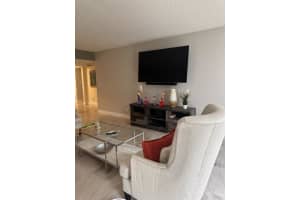 6698 10th Avenue, Greenacres, FL 33467 - MLS#B26004990