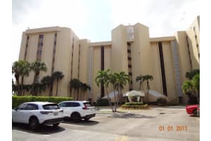 7200 Radice Court, Lauderhill, FL 33319 - MLS#B26004997