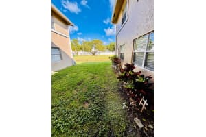 1011 Twin Lakes Drive, Coral Springs, FL 33071 - MLS#B26005026