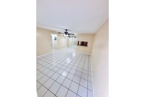 1011 Twin Lakes Drive, Coral Springs, FL 33071 - MLS#B26005026