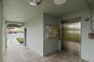 2220 Cypress Bend Drive, Pompano Beach, FL 33069 - MLS#B26005028