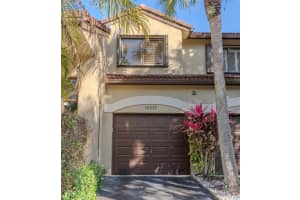 10527 Nw 10th Street B-130, Plantation, Fl 33322, Plantation