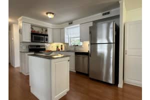 8661 18th Place, Davie, FL 33324 - MLS#B26005104