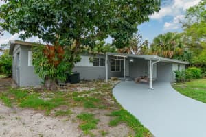 904 16th Street, Stuart, FL 34994 - MLS#B26005115