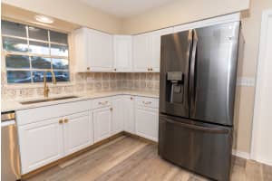 1905 Colonial Road, Fort Pierce, FL 34950 - MLS#B26005134