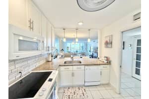 3051 Course Drive, Pompano Beach, FL 33069 - MLS#B26005170