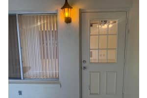 211 Pine Hov Circle D-2, Greenacres, Fl 33463, Greenacres