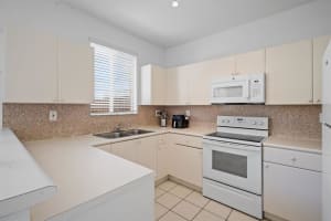 2527 15th Place, Homestead, FL 33035 - MLS#B26005188