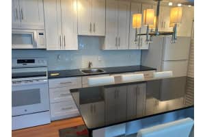 1821 62nd Street, Fort Lauderdale, FL 33308 - MLS#B26005193