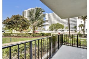 1009 Ocean Boulevard, Pompano Beach, FL 33062 - MLS#B26005199