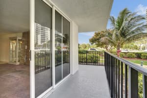 1009 Ocean Boulevard, Pompano Beach, FL 33062 - MLS#B26005199