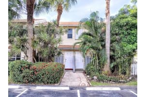 1827 Ne 15th Avenue Ne 1827, Fort Lauderdale, Fl 33305, Fort Lauderdale 1827 Ne 15th Avenue Ne 1827, Fort Lauderdale, Fl 33305, Fort Lauderdale