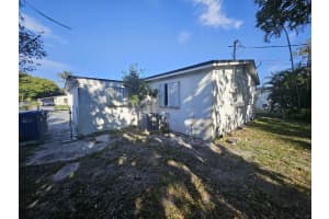 1833 6th Avenue, Pompano Beach, FL 33060 - MLS#B26005235