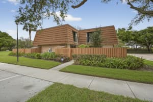 168 Heritage Way, West Palm Beach, Fl 33407, West Palm Beach