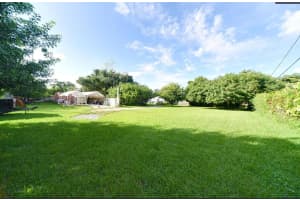 3825 Lakewood Road, Palm Springs, FL 33461 - MLS#B26005257