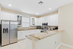 1033 17th Way, Fort Lauderdale, FL 33304 - MLS#B26005272