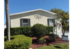 8181 14th Hole Drive, Port Saint Lucie, FL 34952 - MLS#B26005274