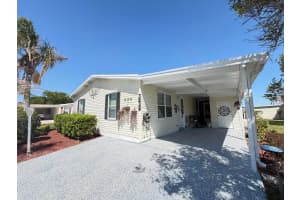 8181 14th Hole Drive, Port Saint Lucie, FL 34952 - MLS#B26005274