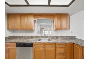 3303 Orange Tree Drive, Edgewater, FL 32141 - MLS#B26005284