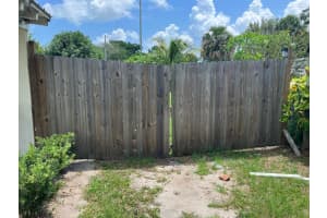 2016 Golfview Court, Fort Pierce, FL 34950 - MLS#B26005309