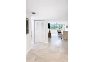 6698 10th Ave Avenue, Lake Worth, FL 33467 - MLS#B26005320