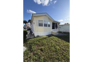 6673 56th Lane, Okeechobee, FL 34974 - MLS#B26005342