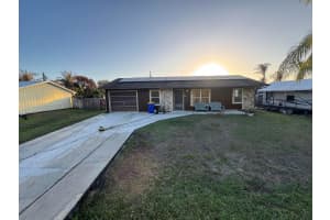 5638 Pine Avenue, Stuart, FL 34997 - MLS#B26005358