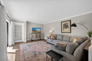 711 7th Lane, Palm Beach Gardens, FL 33418 - MLS#B26005396