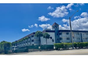 400 10th Street, Deerfield Beach, FL 33441 - MLS#B26005440