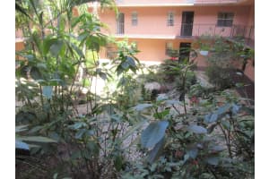 2841 Somerset Drive, Lauderdale Lakes, FL 33311 - MLS#B26005449