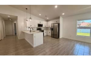 2490 Bayshore Boulevard, Port Saint Lucie, FL 34984 - MLS#B26005461